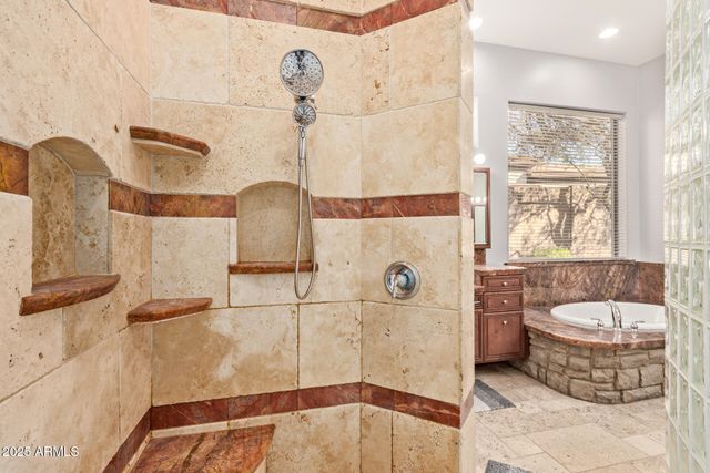 41925 N BACK CREEK Court, Anthem, AZ 85086