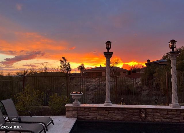 41925 N BACK CREEK Court, Anthem, AZ 85086