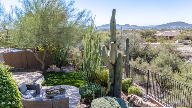 41925 N BACK CREEK Court, Anthem, AZ 85086