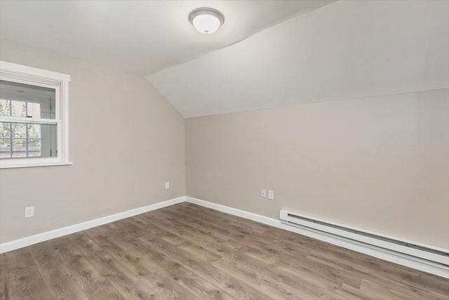 33 Garfield St, Lawrence, MA 01843