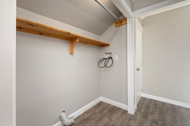 33 Garfield St, Lawrence, MA 01843