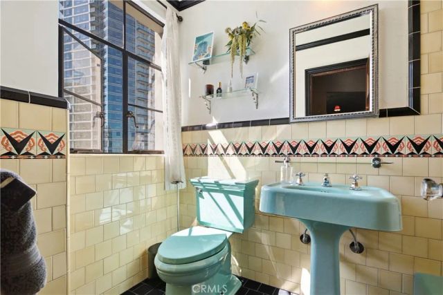800 E Ocean 1006, Long Beach, CA 90802