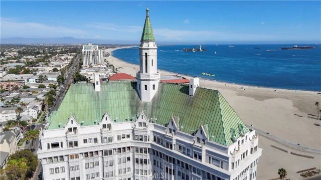 800 E Ocean 1006, Long Beach, CA 90802