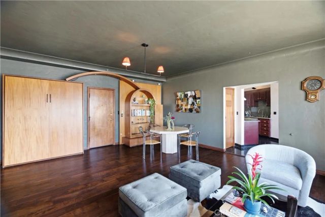 800 E Ocean 1006, Long Beach, CA 90802