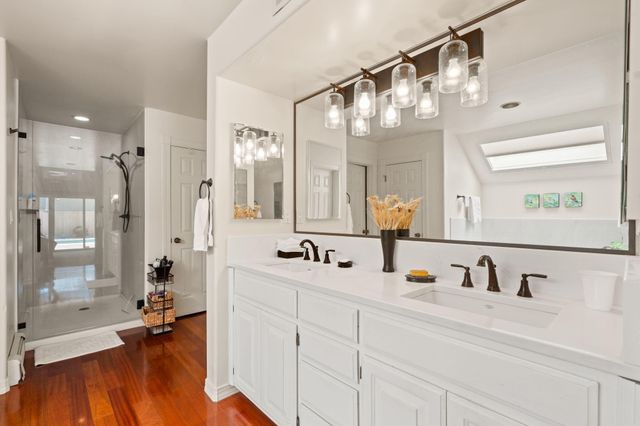 2309 Calle De Real NW, Albuquerque, NM 87104