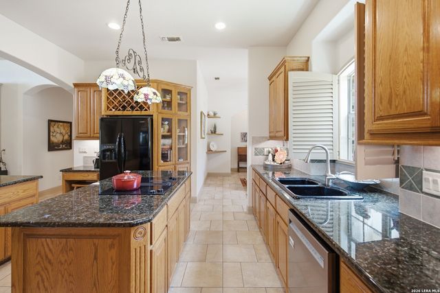 30330 SADDLERIDGE DR, Bulverde, TX 78163