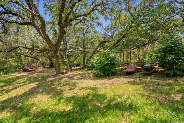 30330 SADDLERIDGE DR, Bulverde, TX 78163