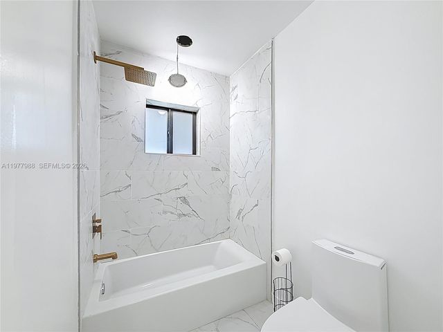 3521 SW 58th Ct, Miami, FL 33155