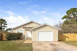 11819 Greenspark Lane, Houston, TX 77044