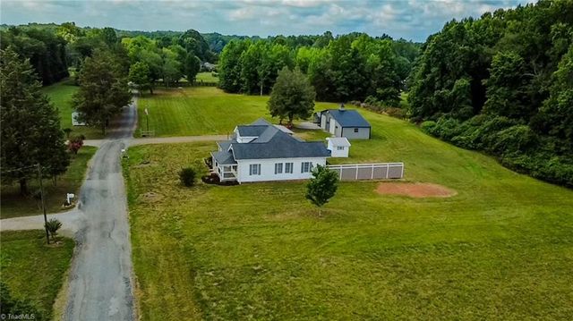 408 Gray Lane, Colfax, NC 27235