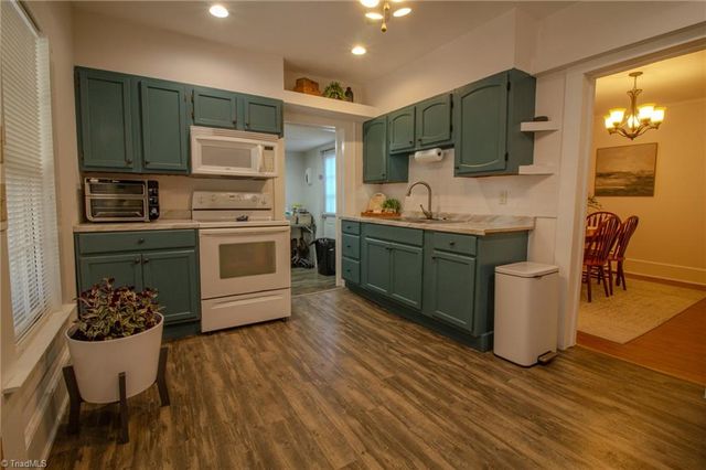408 Gray Lane, Colfax, NC 27235
