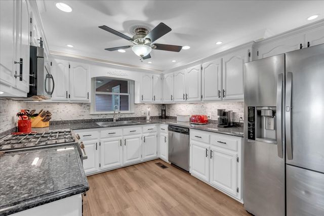 1119 Sparta Hwy, Smithville, TN 37166