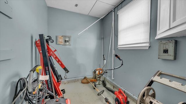 1119 Sparta Hwy, Smithville, TN 37166