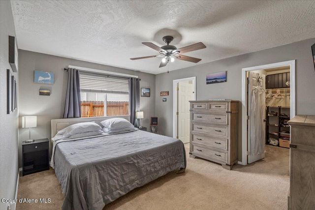2324 N MACKENZIE DR, Post Falls, ID 83854