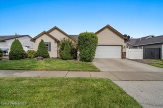2324 N MACKENZIE DR, Post Falls, ID 83854