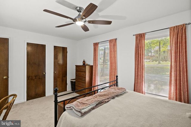 11822 RUTHERFORD DR, Fredericksburg, VA 22407