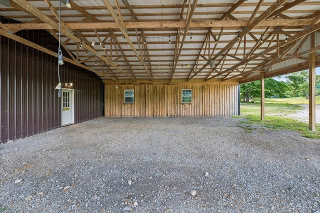 769 Echo Rd, Hartsville, TN 37074