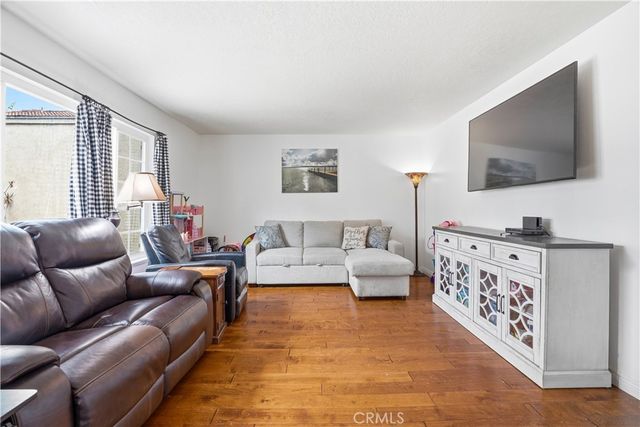 13931 La Jolla, Garden Grove, CA 92844