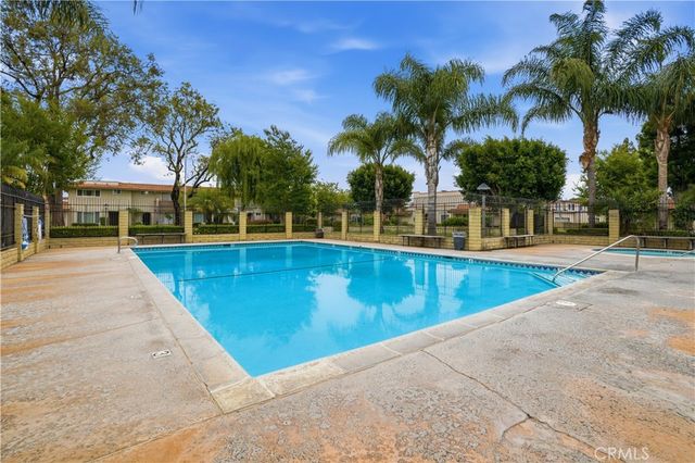 13931 La Jolla, Garden Grove, CA 92844