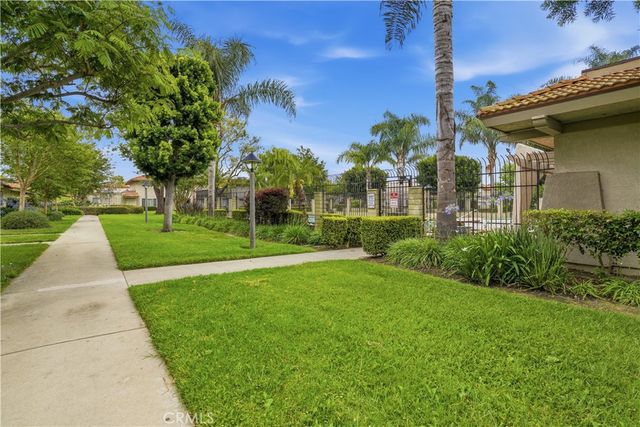 13931 La Jolla, Garden Grove, CA 92844