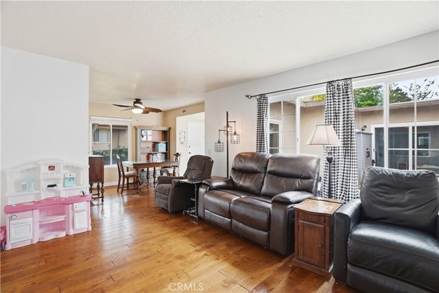 13931 La Jolla, Garden Grove, CA 92844