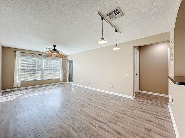 3960 SOUTHPOINTE DRIVE 515, Orlando, FL 32822