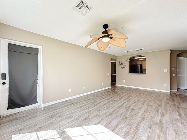 3960 SOUTHPOINTE DRIVE 515, Orlando, FL 32822