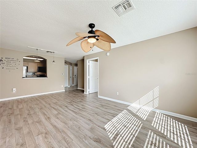 3960 SOUTHPOINTE DRIVE 515, Orlando, FL 32822