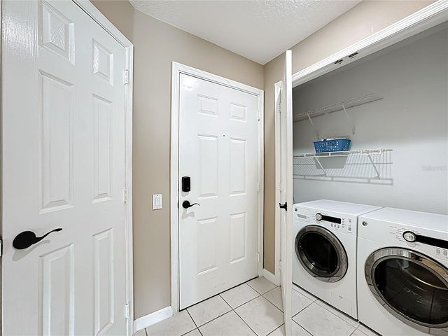 3960 SOUTHPOINTE DRIVE 515, Orlando, FL 32822