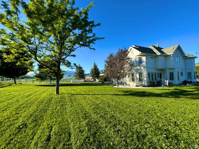 2334 S FALCON WAY, Huntsville, UT 84317