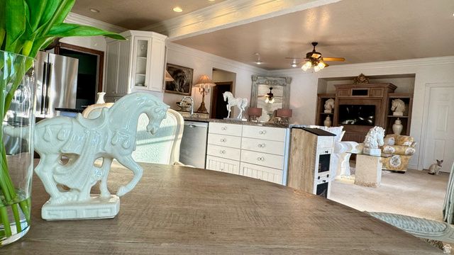 2334 S FALCON WAY, Huntsville, UT 84317