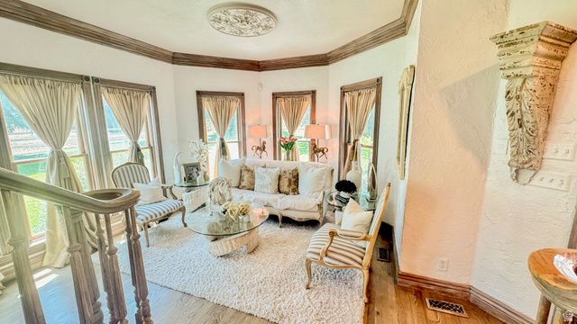 2334 S FALCON WAY, Huntsville, UT 84317