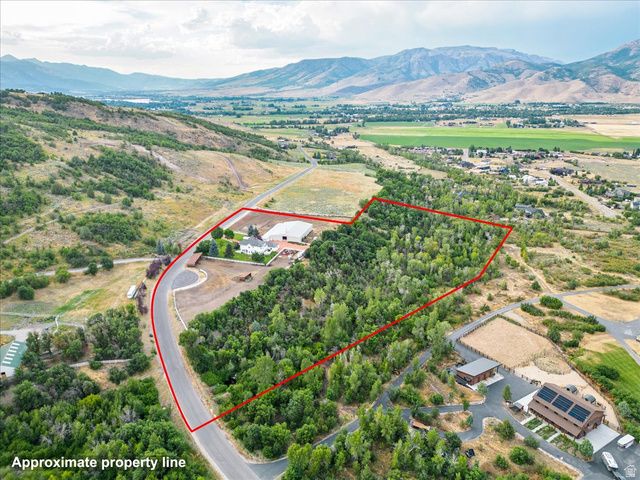 2334 S FALCON WAY, Huntsville, UT 84317