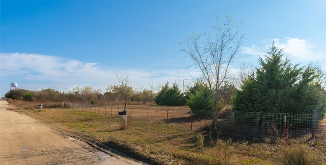 528 County Road 3824 Road, Wills Point, TX 75160