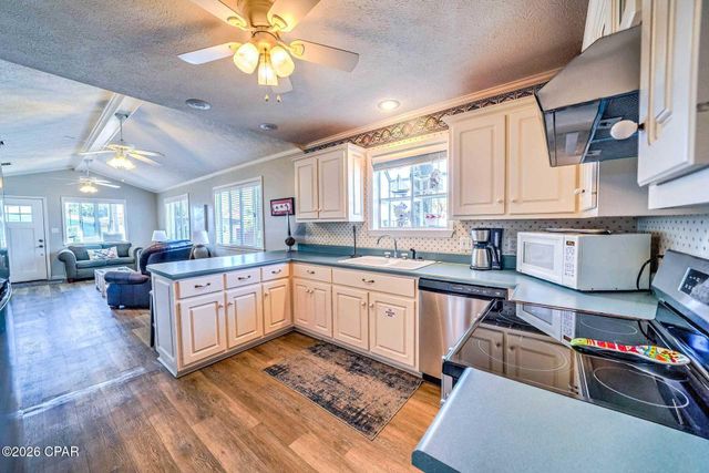 359 Amberjack Drive, Panama City, FL 32408