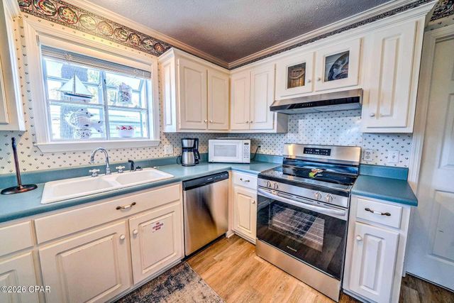 359 Amberjack Drive, Panama City, FL 32408