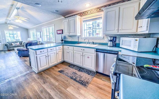 359 Amberjack Drive, Panama City, FL 32408