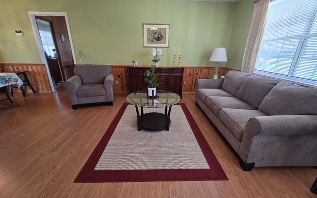 102 S CLAIRE Drive, Perry, FL 32348