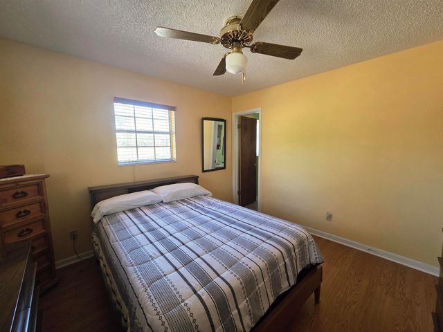 102 S CLAIRE Drive, Perry, FL 32348