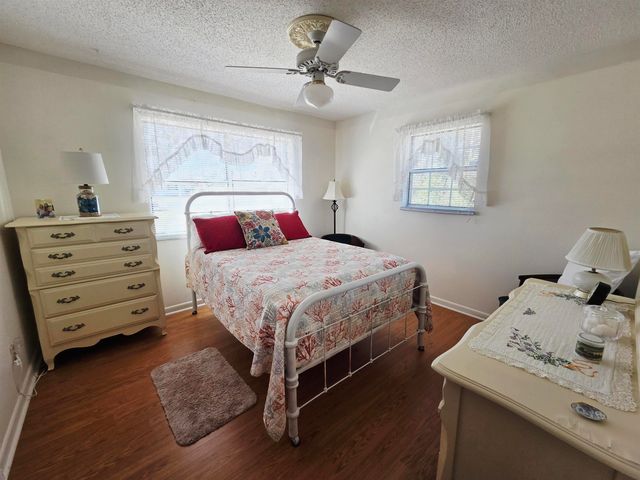 102 S CLAIRE Drive, Perry, FL 32348