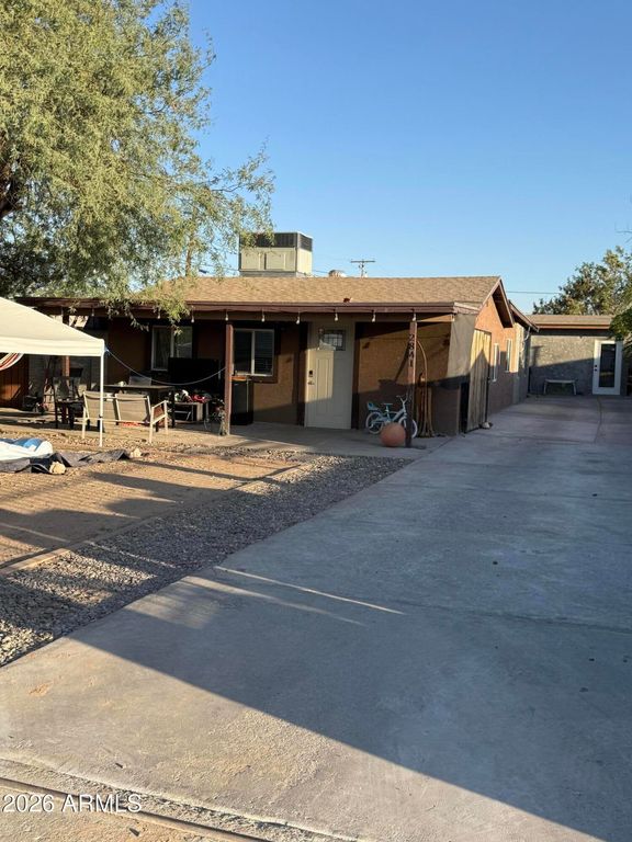 2841 W PIMA Street, Phoenix, AZ 85009
