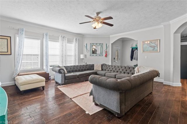 6324 Garden Court, Pleasant Garden, NC 27313