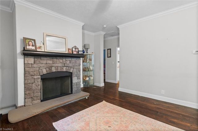 6324 Garden Court, Pleasant Garden, NC 27313