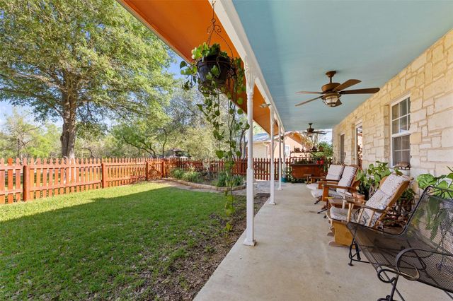 399 Upper Elgin River RD, Elgin, TX 78621