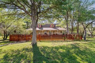 399 Upper Elgin River RD, Elgin, TX 78621