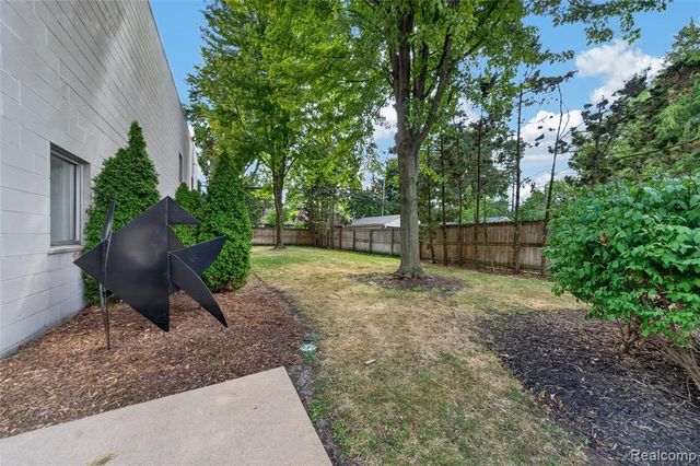 432 E Parent Avenue, Royal Oak, MI 48067