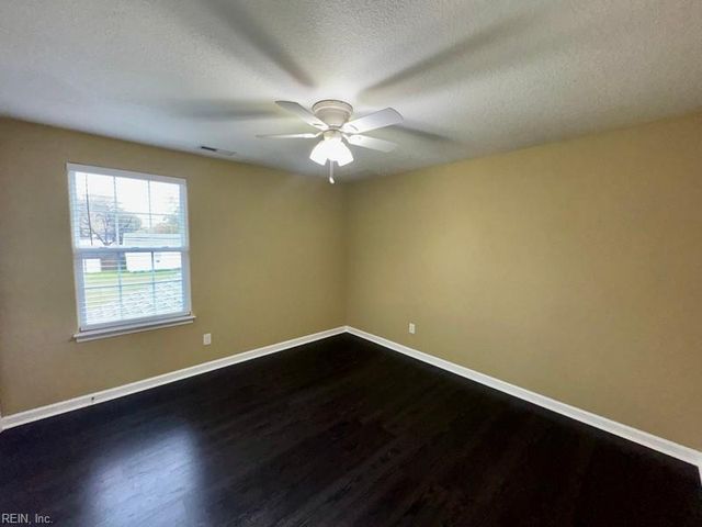 7920 Woodall RD, Norfolk, VA 23518