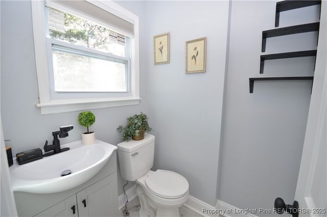 3235 Glenmore Drive, Hope Mills, NC 28348