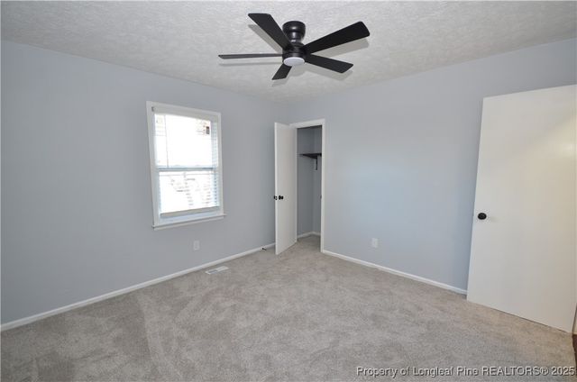 3235 Glenmore Drive, Hope Mills, NC 28348