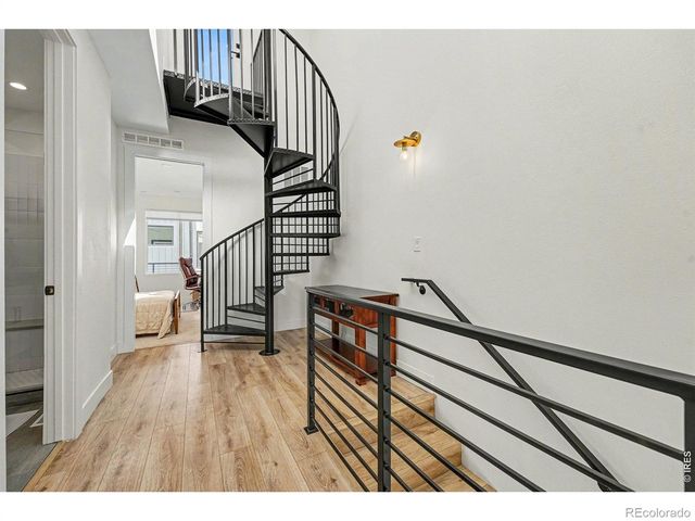 2016 W 46th Avenue, Denver, CO 80211